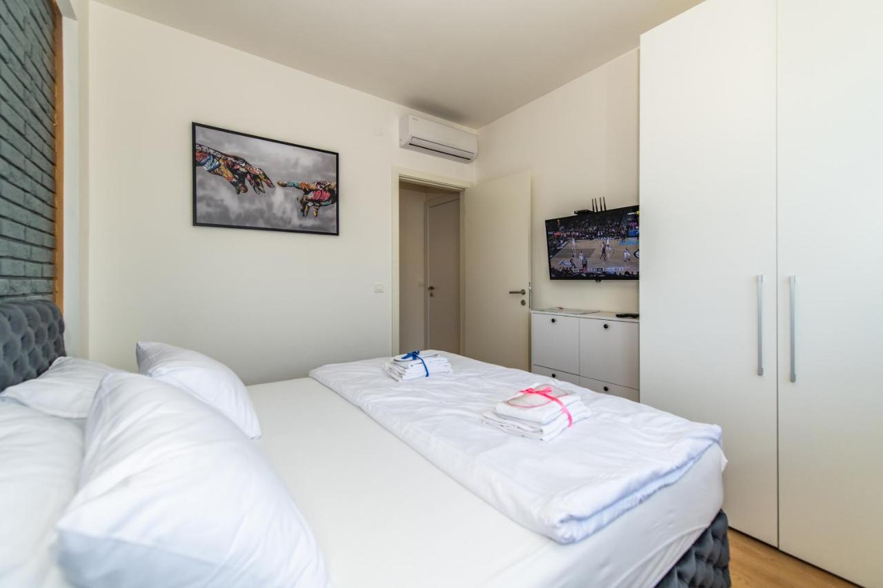 Modern Luxury In Belgrade Waterfront With Views Apartman Kültér fotó