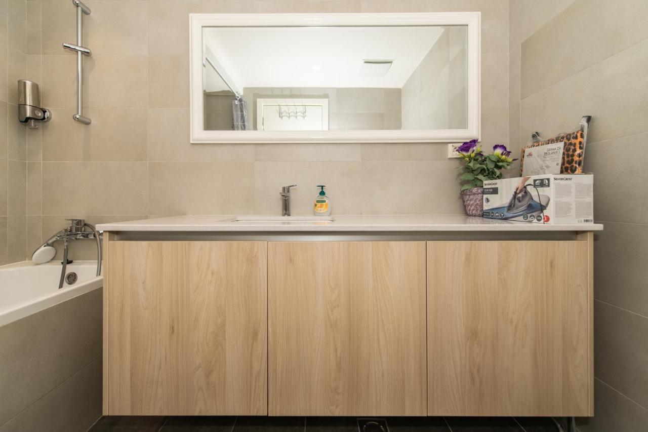 Modern Luxury In Belgrade Waterfront With Views Apartman Kültér fotó