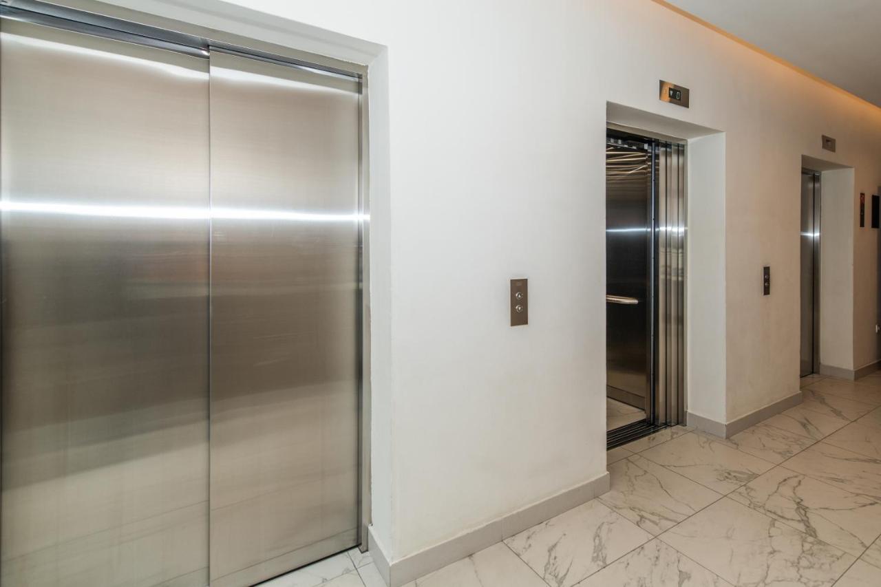 Modern Luxury In Belgrade Waterfront With Views Apartman Kültér fotó
